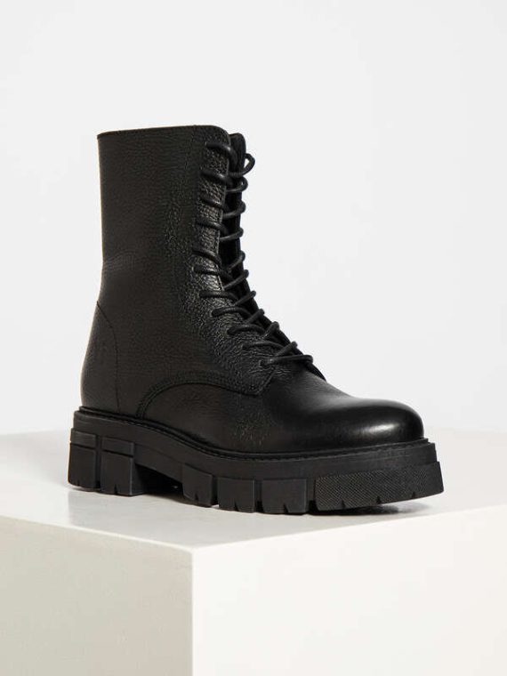 Ashbourn Lace-Up Boots , black