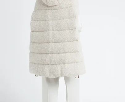 Peserico – Sleeveless midi down jacket in wool bouclé fabric